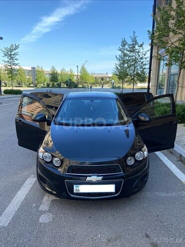 Chevrolet Aveo-4