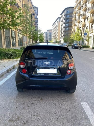 Chevrolet Aveo-6