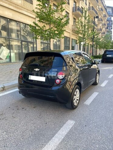 Chevrolet Aveo-5