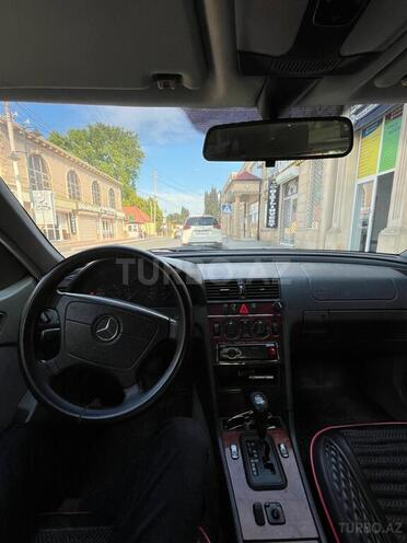 Mercedes C 240-7