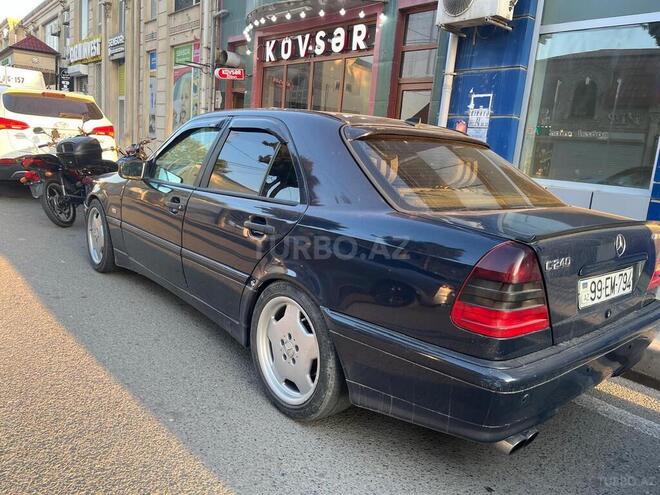 Mercedes C 240-4