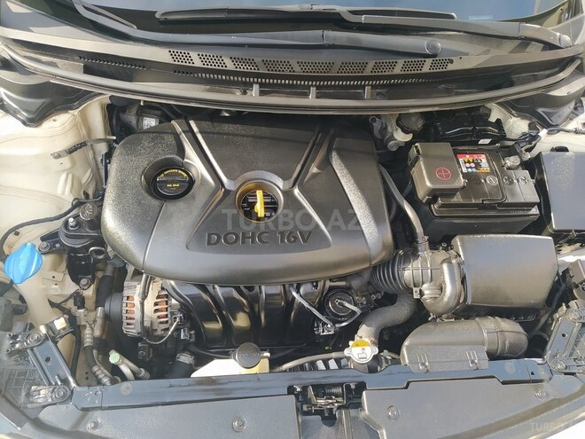 Kia Forte-13