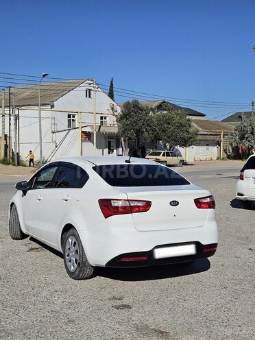 Kia Rio-6