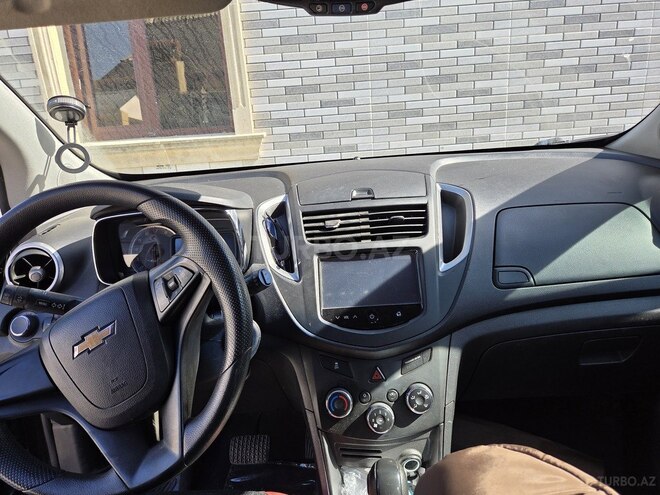 Chevrolet Trax-6