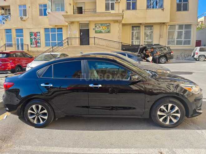 Kia Rio-6