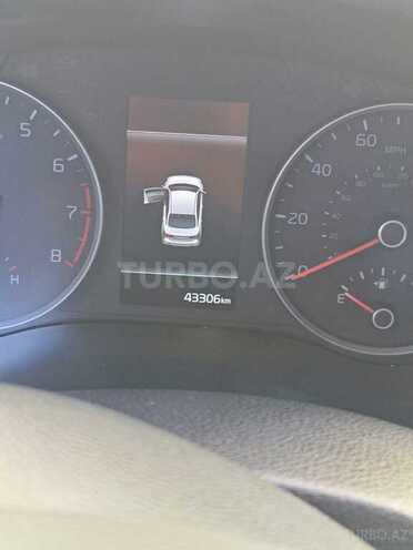 Kia Rio-8