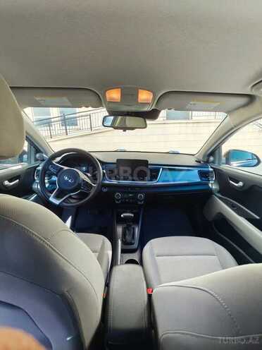 Kia Rio-9