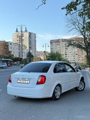 Daewoo Gentra-9