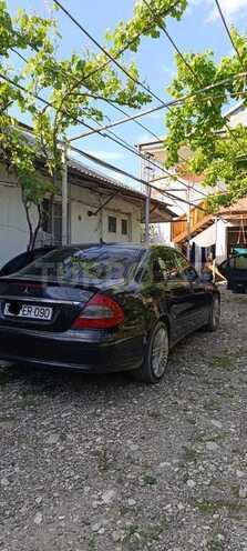 Mercedes E 220-3