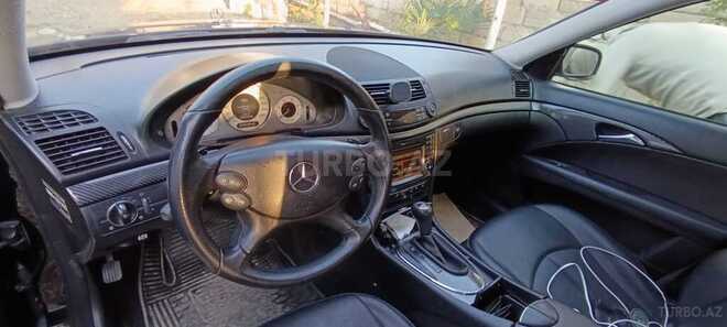 Mercedes E 220-10