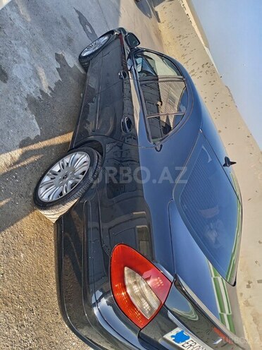 Mercedes E 220-5
