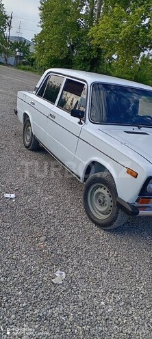 LADA (VAZ) 2106-7