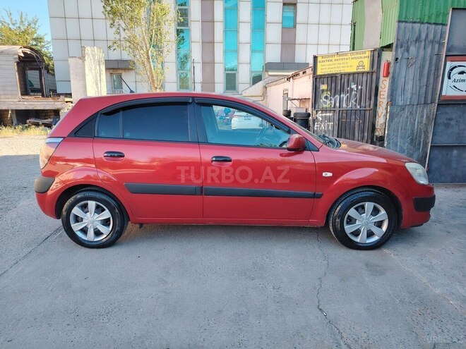 Kia Rio-2
