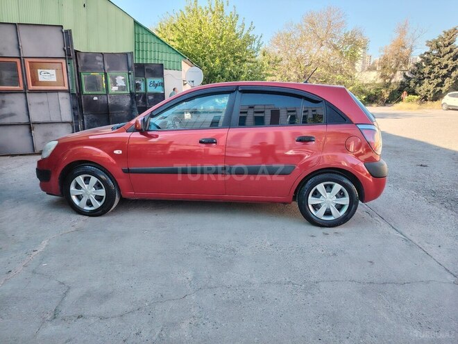 Kia Rio-4