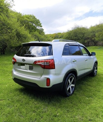 Kia Sorento-4