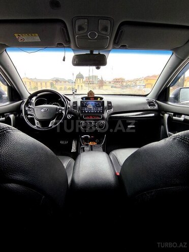 Kia Sorento-5