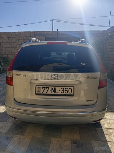 Hyundai i30-2