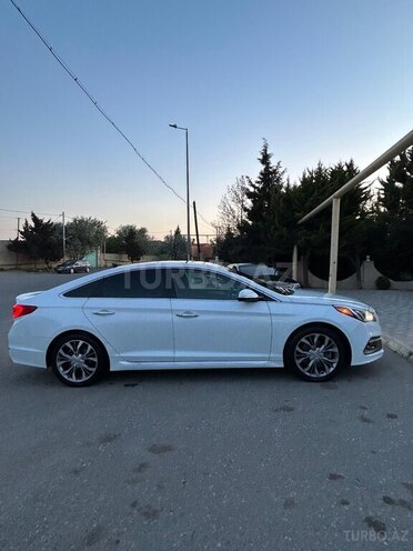 Hyundai Sonata-5