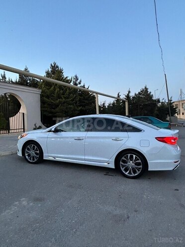 Hyundai Sonata-6