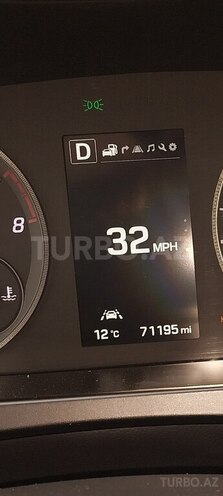 Hyundai Sonata-13