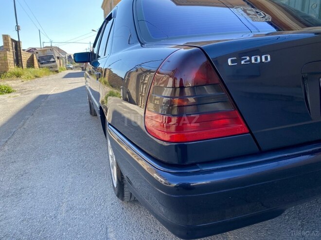 Mercedes C 200-7