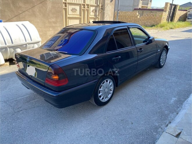 Mercedes C 200-2