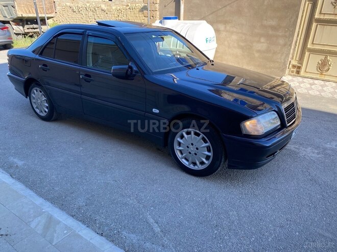 Mercedes C 200-12
