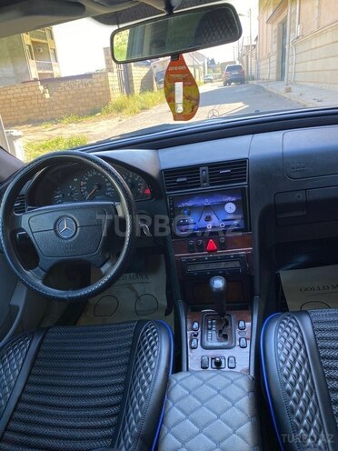 Mercedes C 200-17