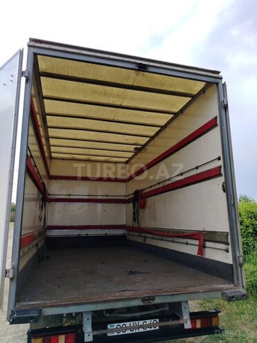 Ford Transit-8