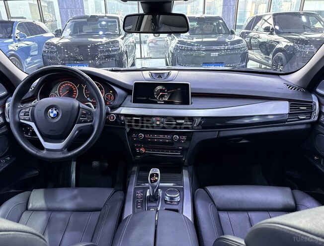 BMW X5-8