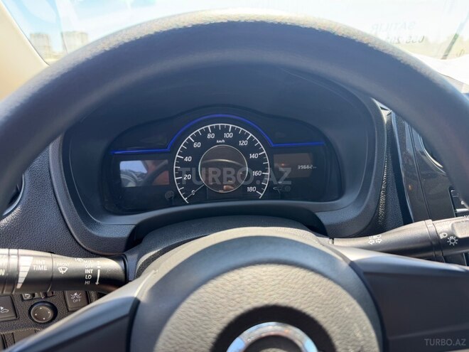 Nissan Note-6