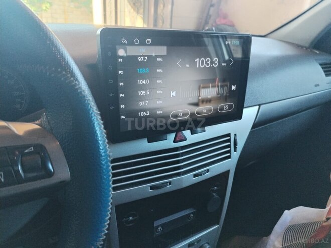 Opel Astra-10