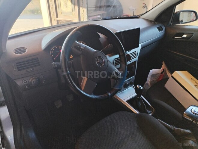 Opel Astra-19