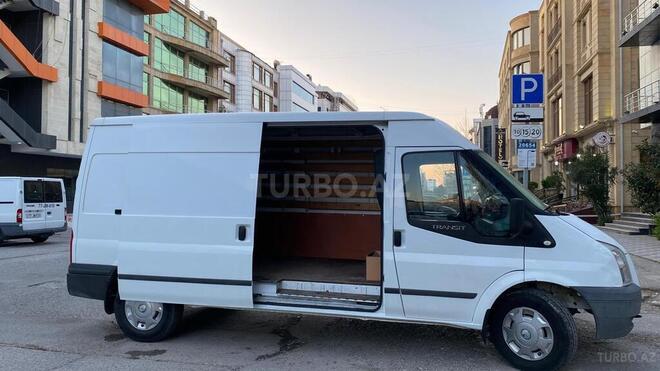 Ford Transit-2