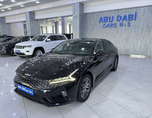Kia K5-1
