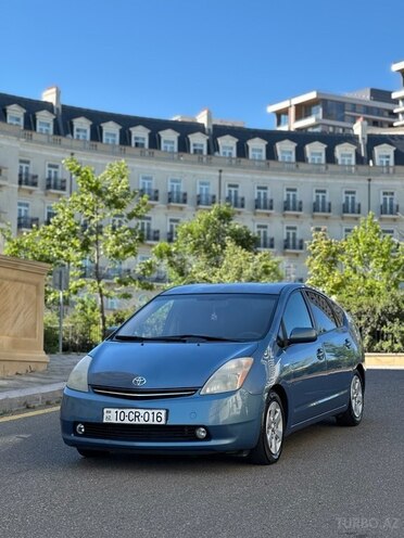 Toyota Prius-1