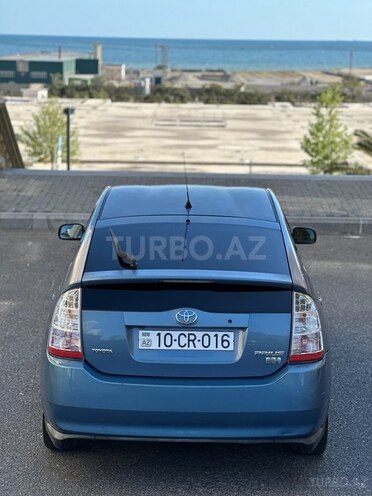 Toyota Prius-6