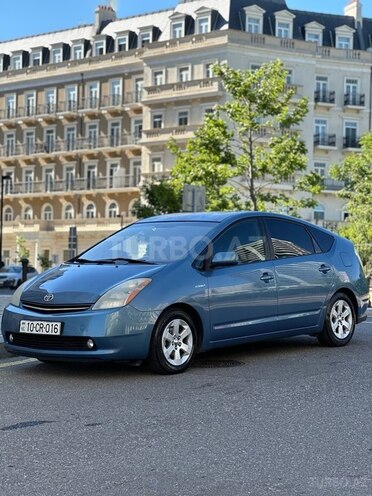 Toyota Prius-7