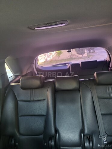 Kia Sorento-8