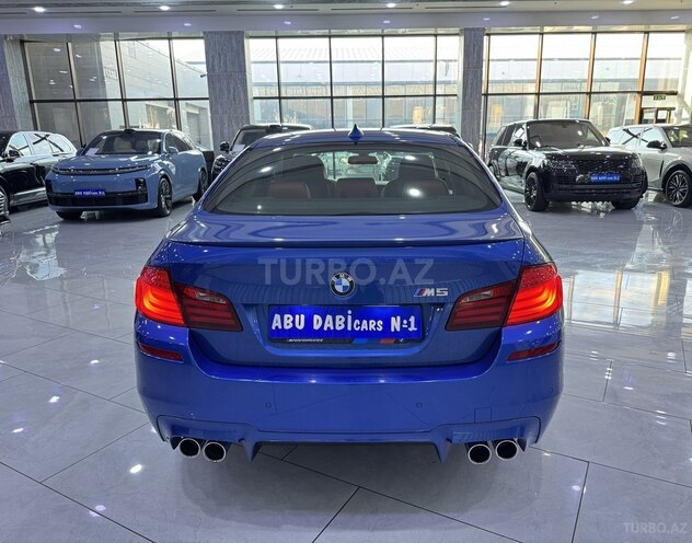 BMW M5-7