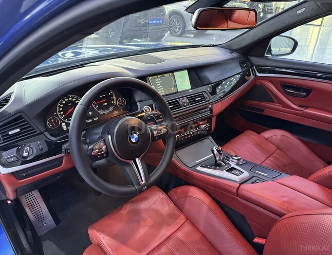 BMW M5-9