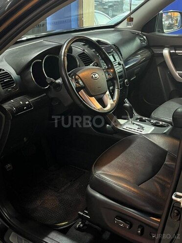 Kia Sorento-19