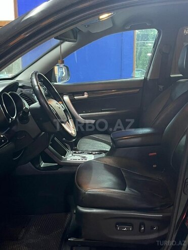 Kia Sorento-18