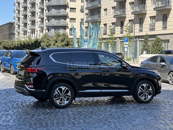 Hyundai Santa Fe-13