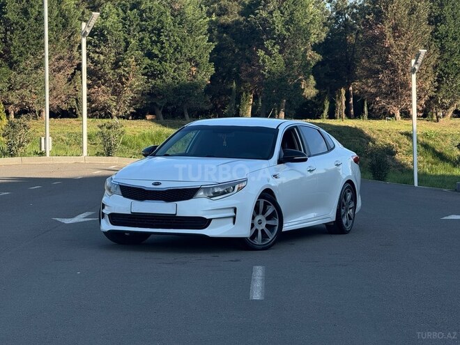 Kia Optima-4