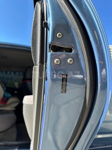Toyota Prius-17
