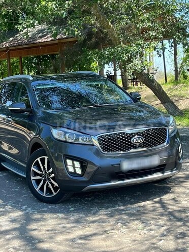 Kia Sorento-2