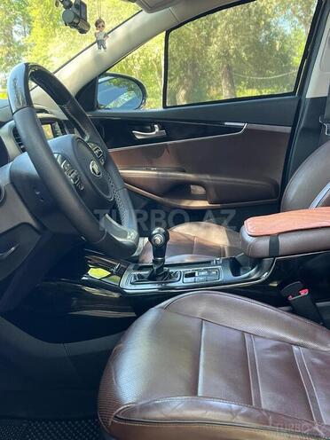 Kia Sorento-14