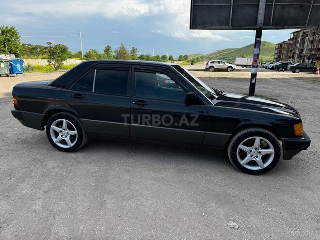 Mercedes 190-6