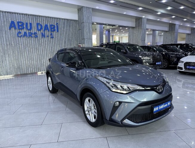 Toyota C-HR-3